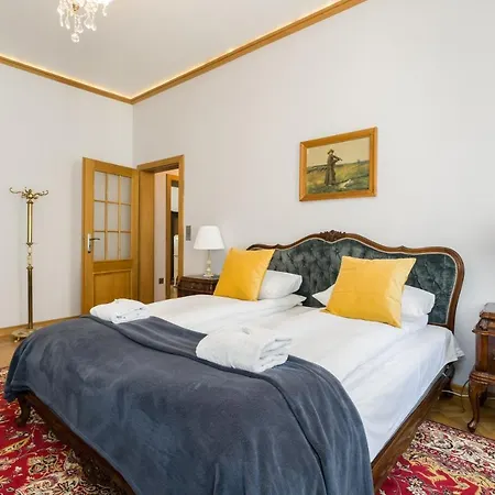 Retro Apartment Poznan By Renters 아파트 *